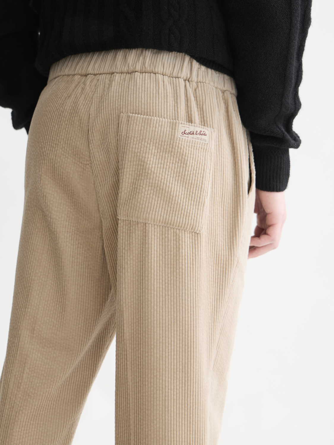 Fave Cotton Corduroy Loose Tapered Jogger