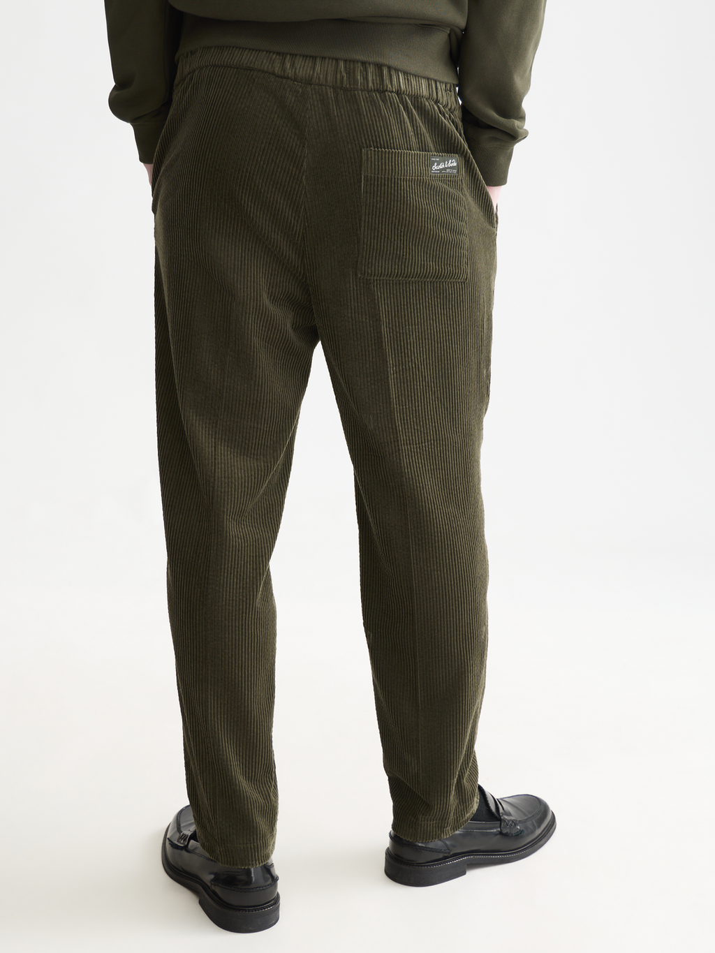 Fave Cotton Corduroy Loose Tapered Jogger