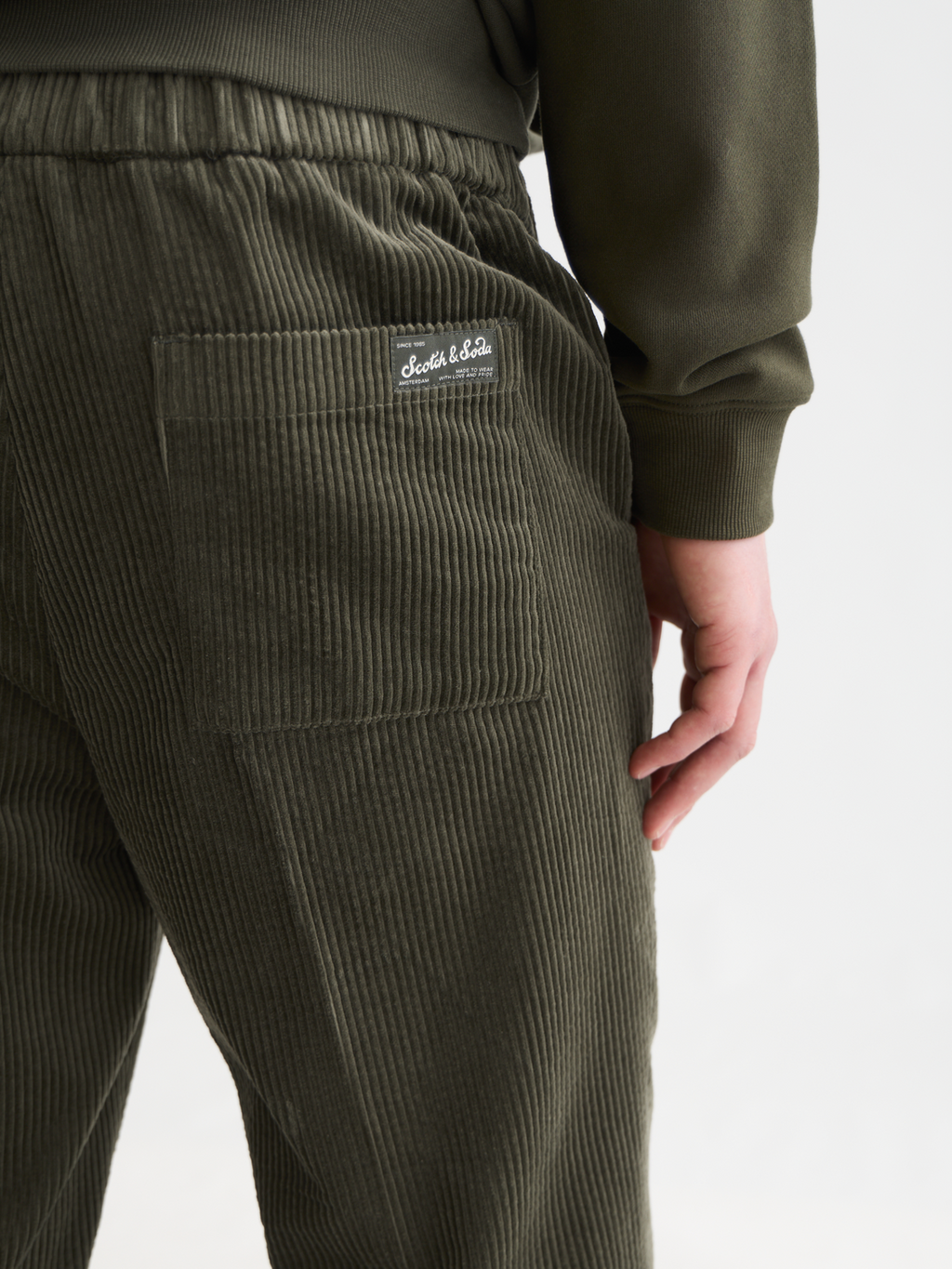Fave Cotton Corduroy Loose Tapered Jogger