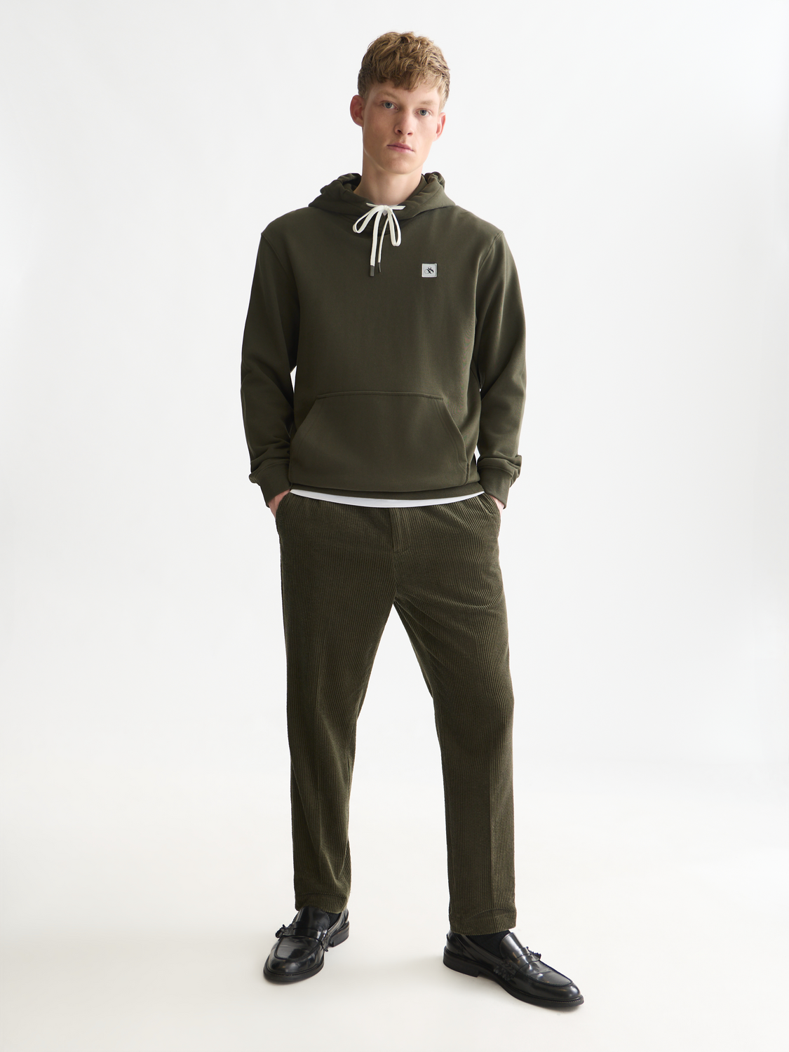 Fave Cotton Corduroy Loose Tapered Jogger