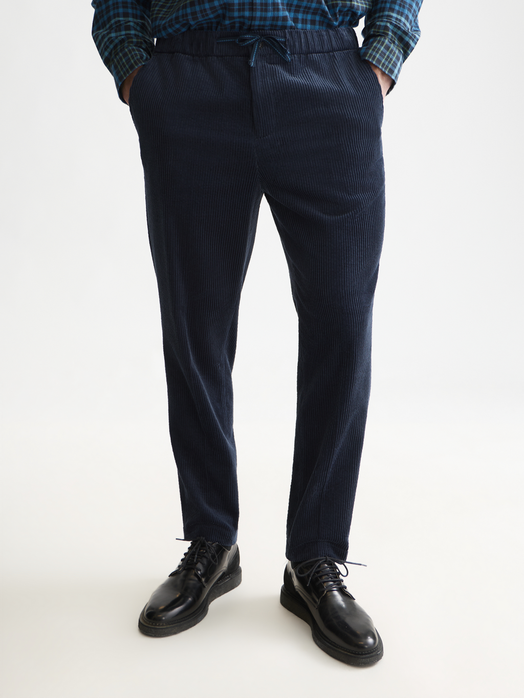 Fave Cotton Corduroy Loose Tapered Jogger