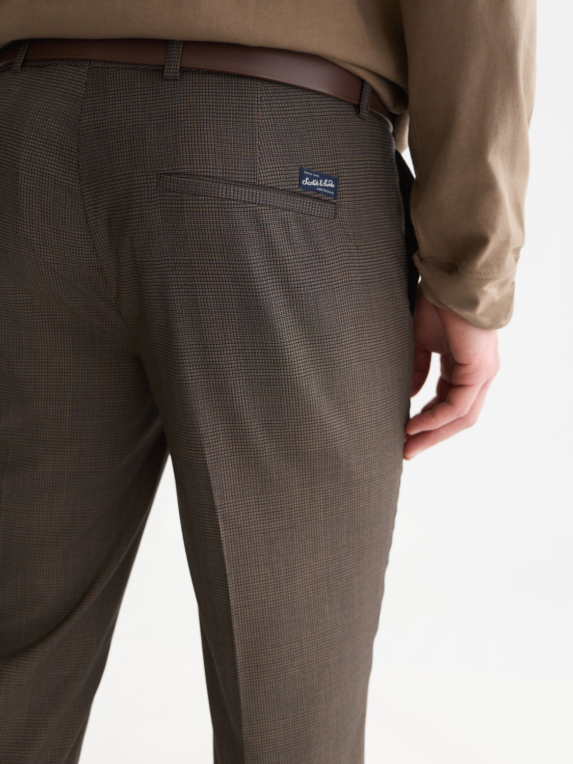 Mott Tailored Structured Yarn-Dyed Chino