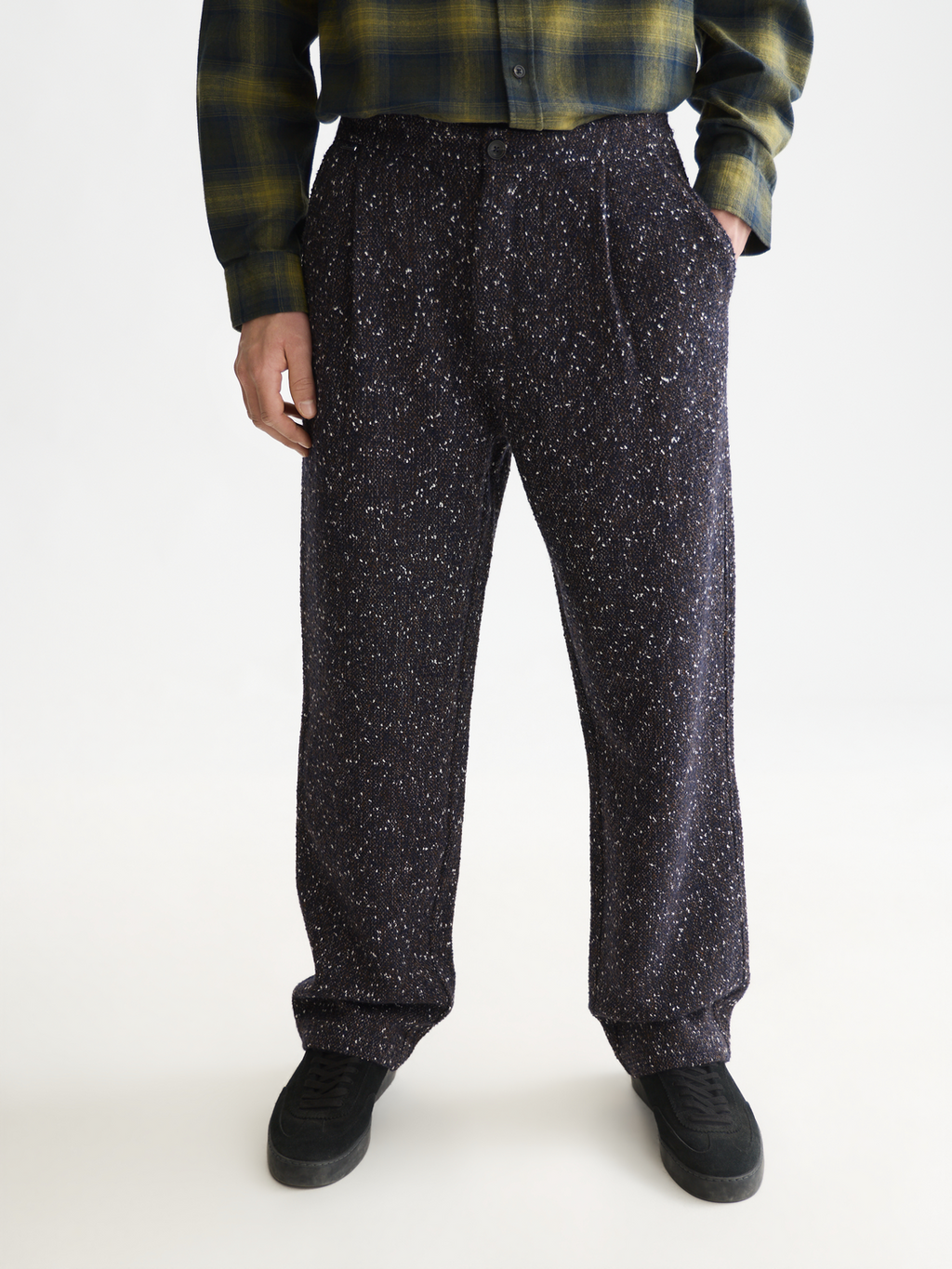 Oliver Wool-Blend Tweed Pleated Pants