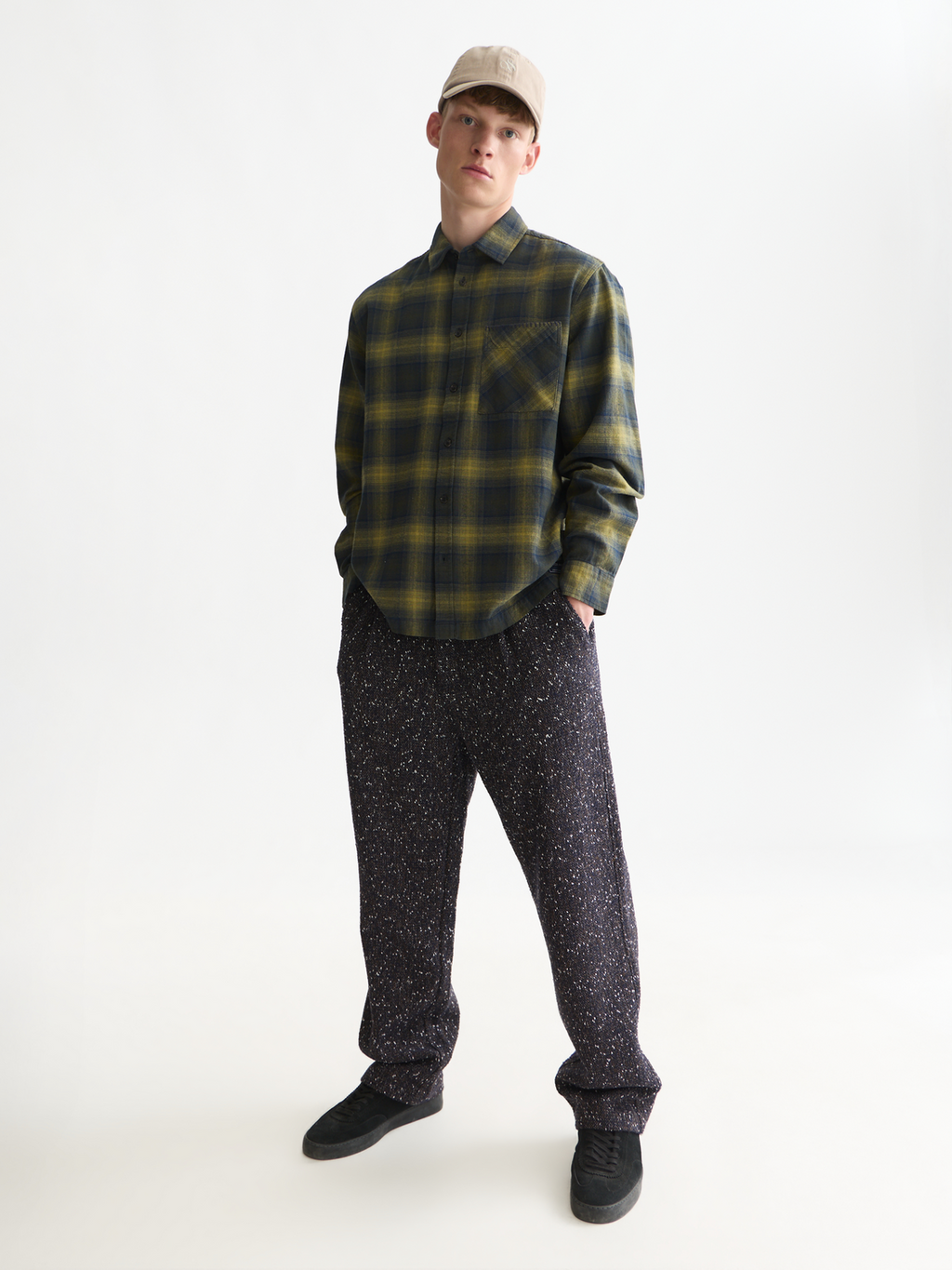 Oliver Wool-Blend Tweed Relaxed Straight Pant