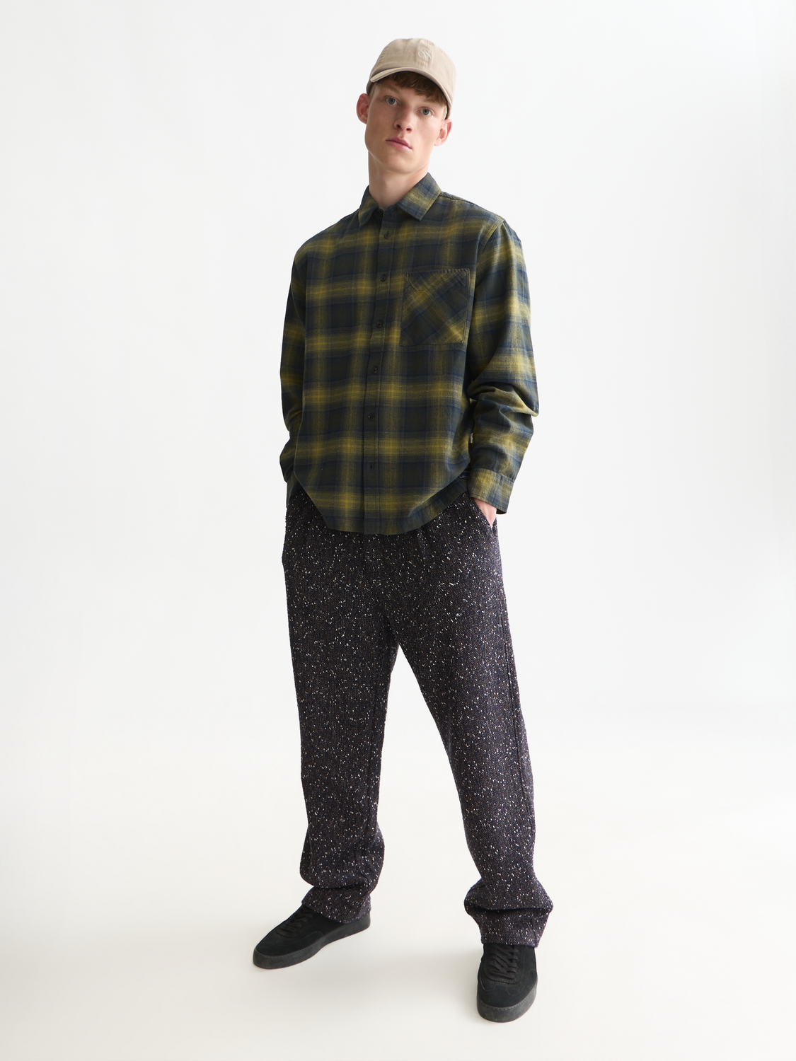 Oliver Wool-Blend Tweed Relaxed Straight Pant