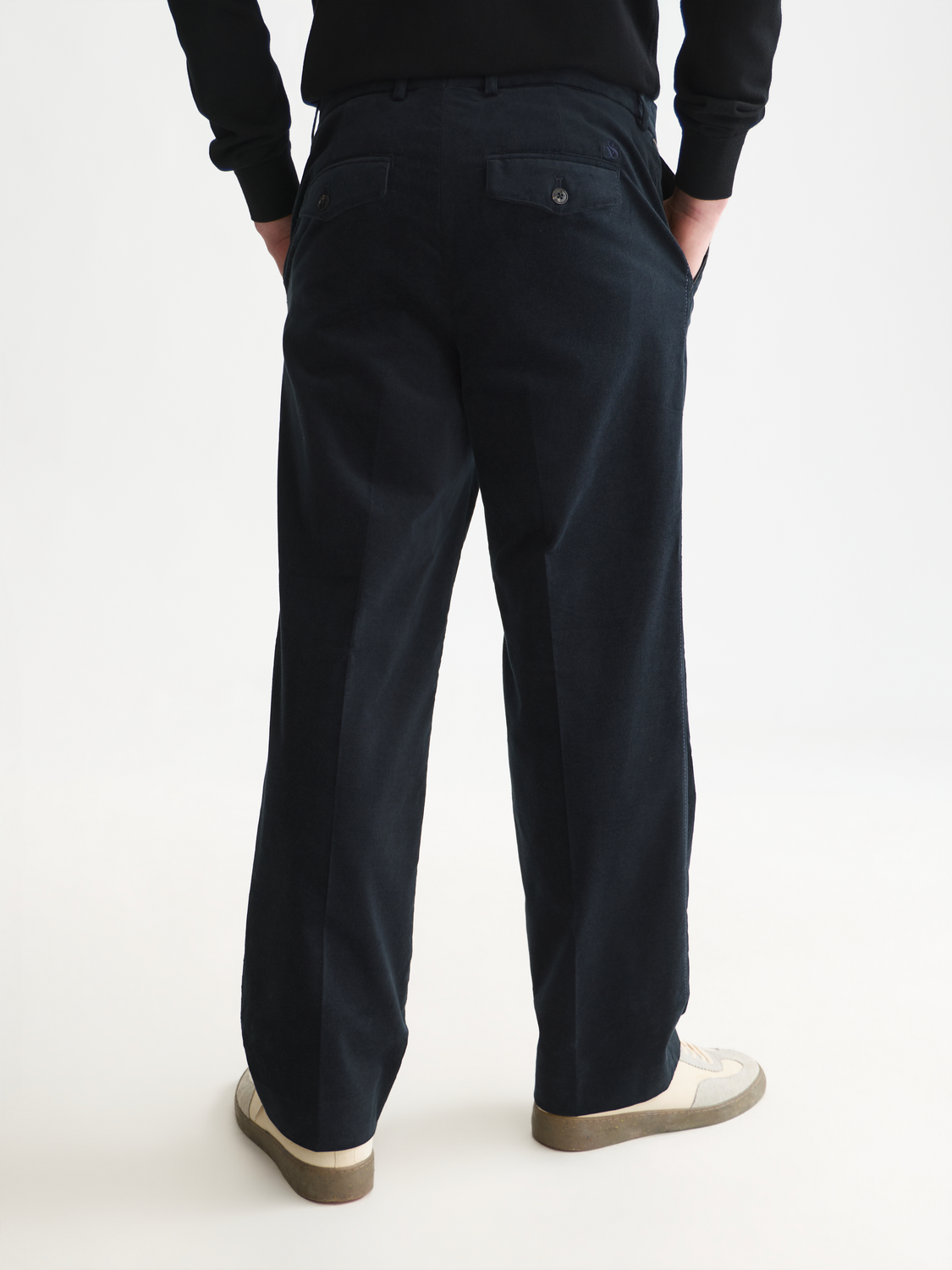 Otis Soft Velvet Chino