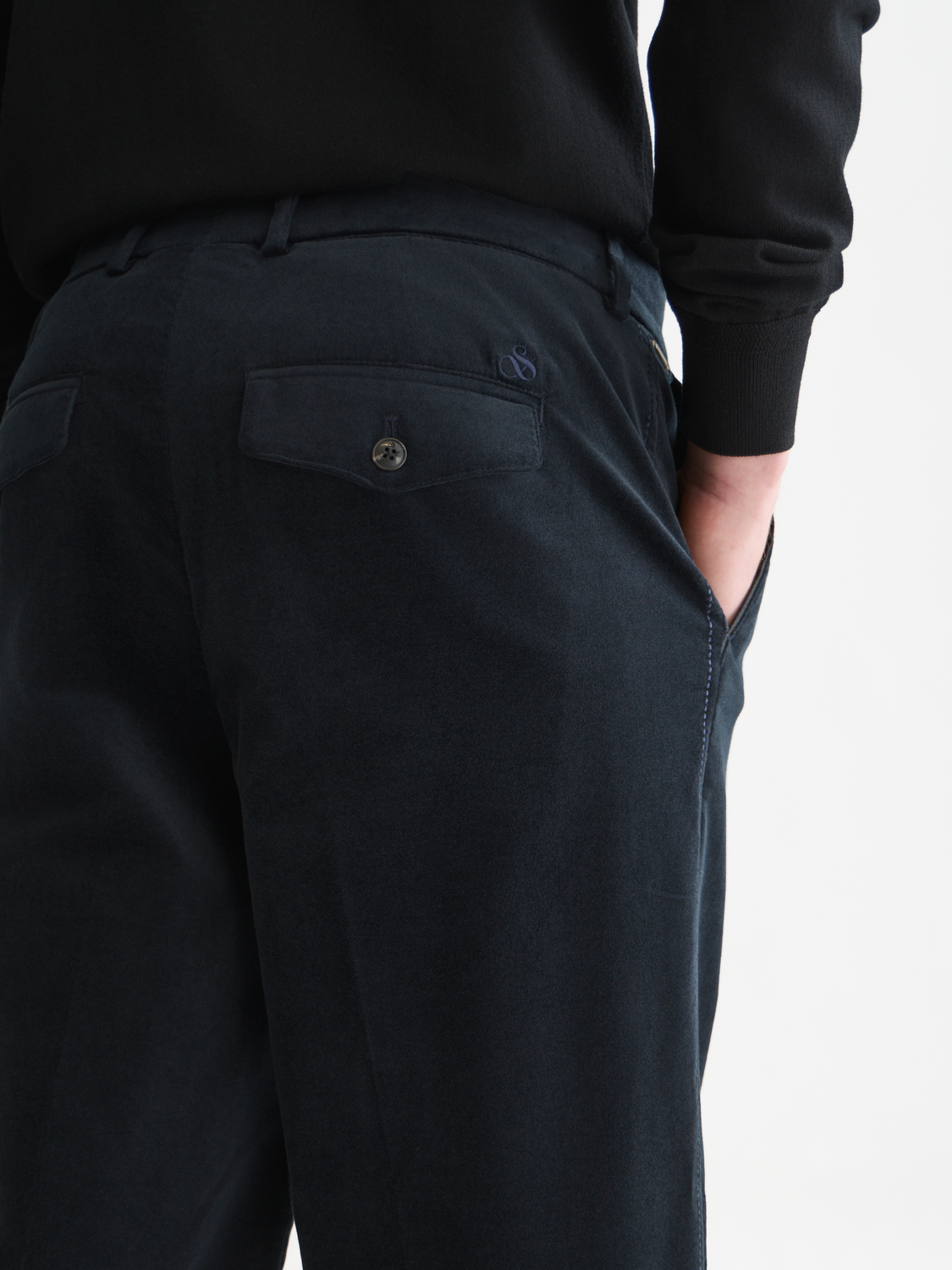 Otis Soft Velvet Chino