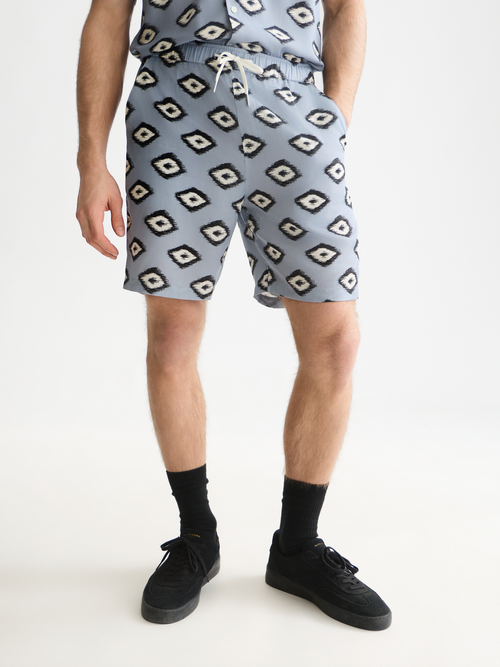 Fave Printed Tencel Relaxed-Fit Bermuda Shorts