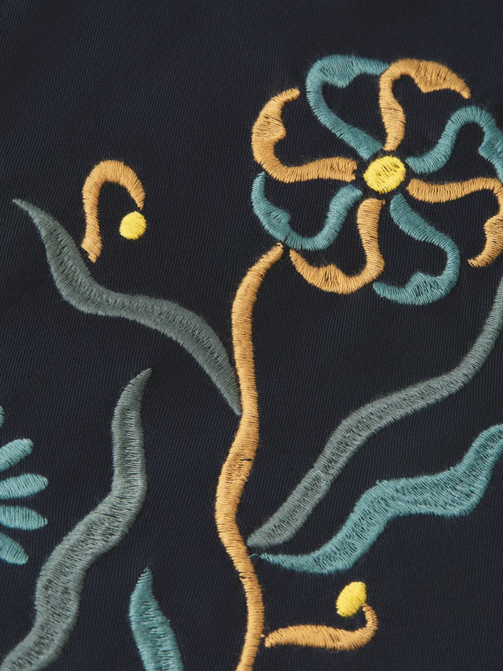 TENCEL™ Embroidered Relaxed Shirt