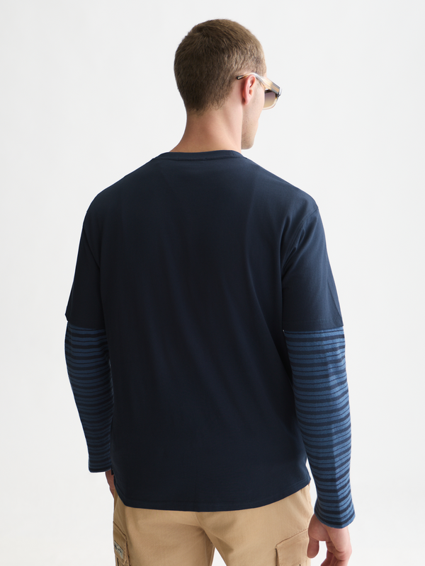 T-shirt coupe décontractée à motif avant