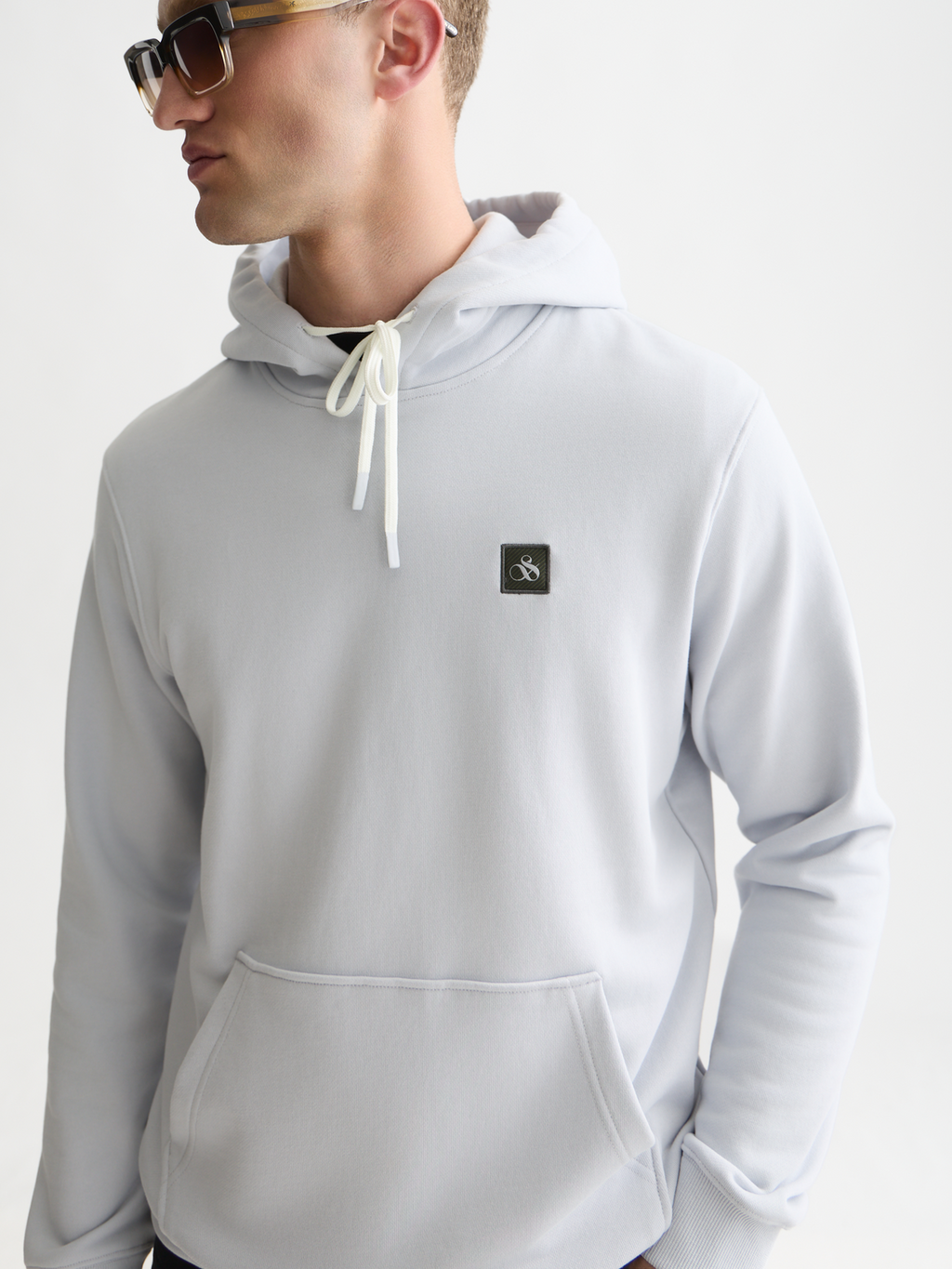 Sweat à capuche coupe droite avec logo