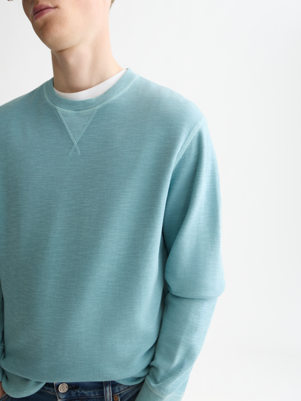 Sweat-shirt coupe droite teint en plongée