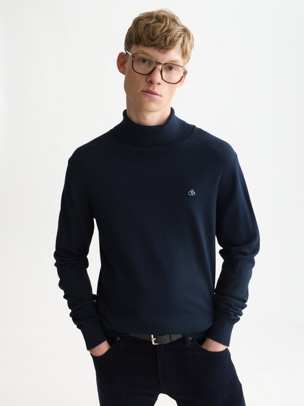 Embroidered Logo Turtleneck Knit Pullover