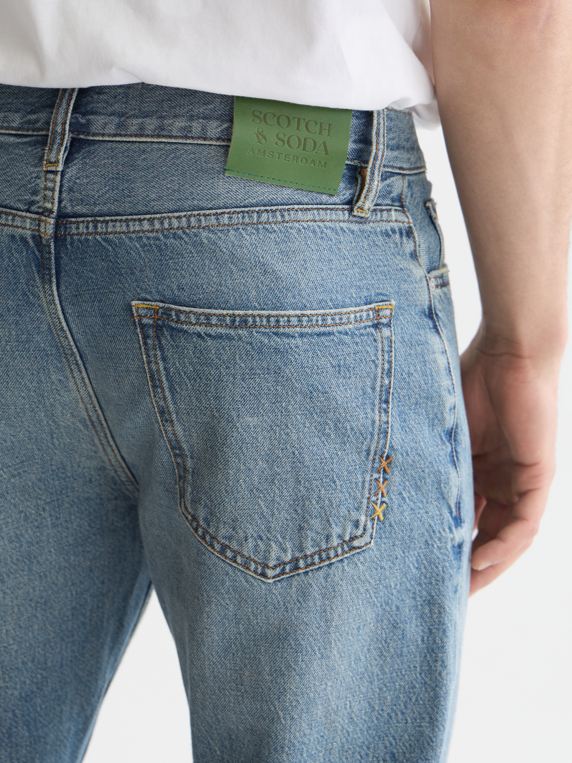 The Dean Loose Tapered Fit Jeans