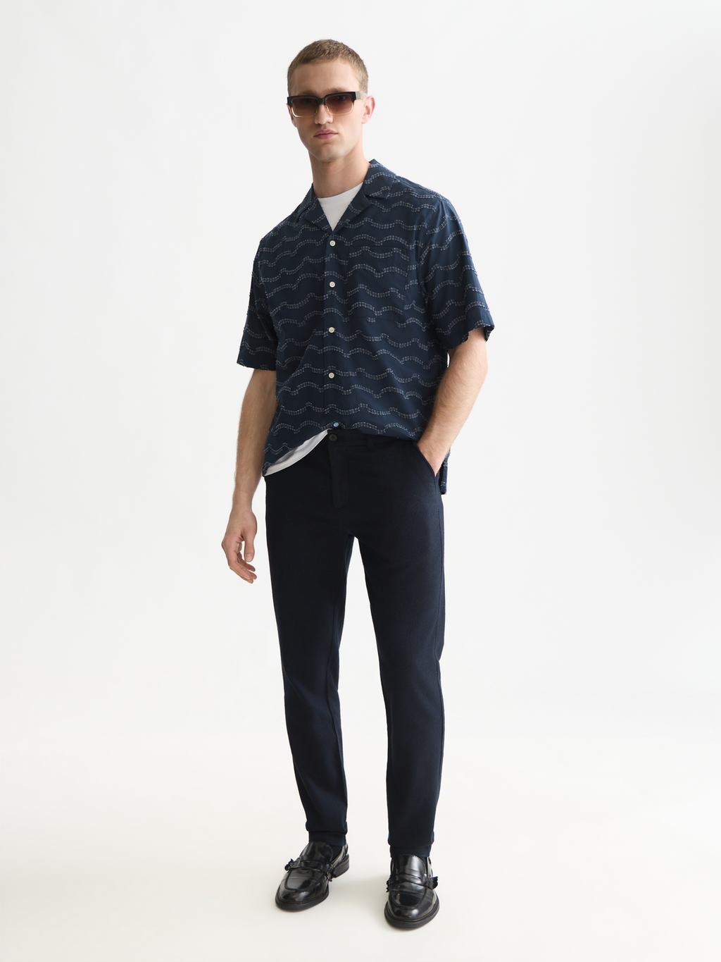 Wave Jacquard Short Sleeved Relaxed-Fit Shirt