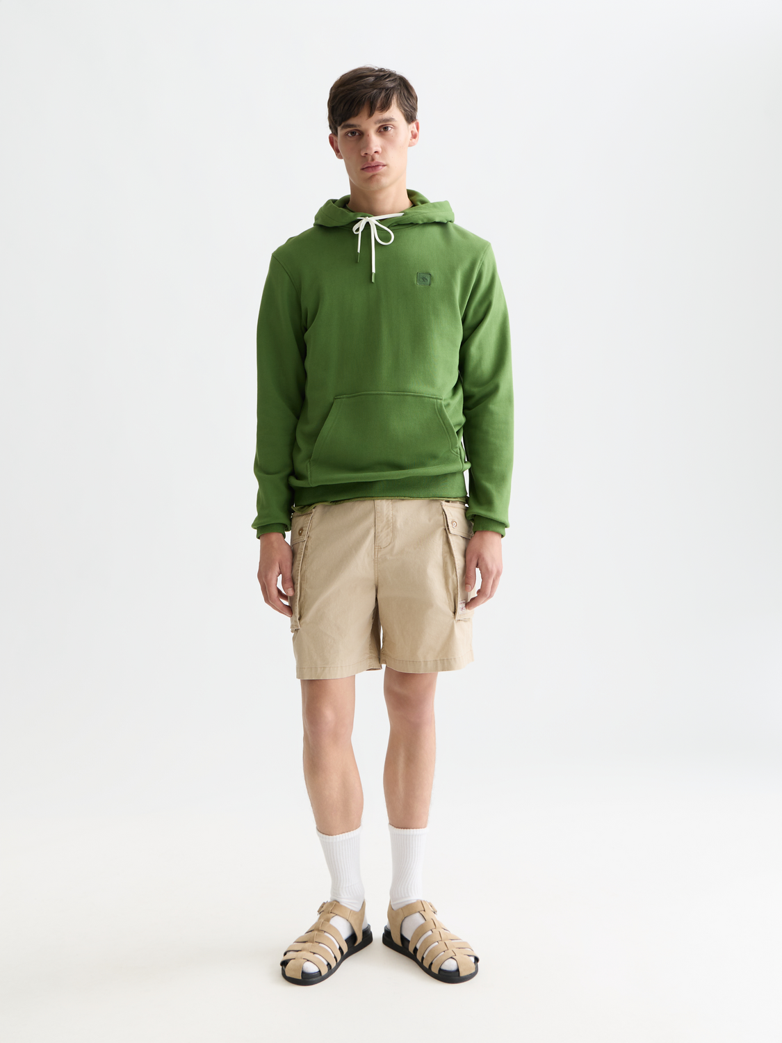 Sweat à capuche coupe droite avec badge logo Core de saison