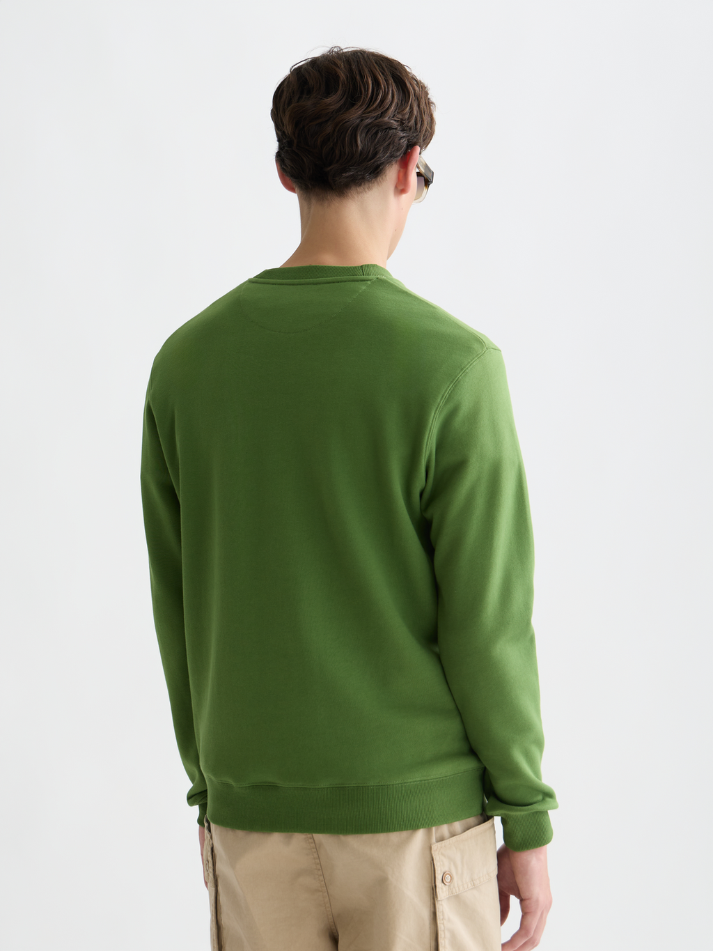 Essentials – Logo Badge Regular-Fit Sweatshirt