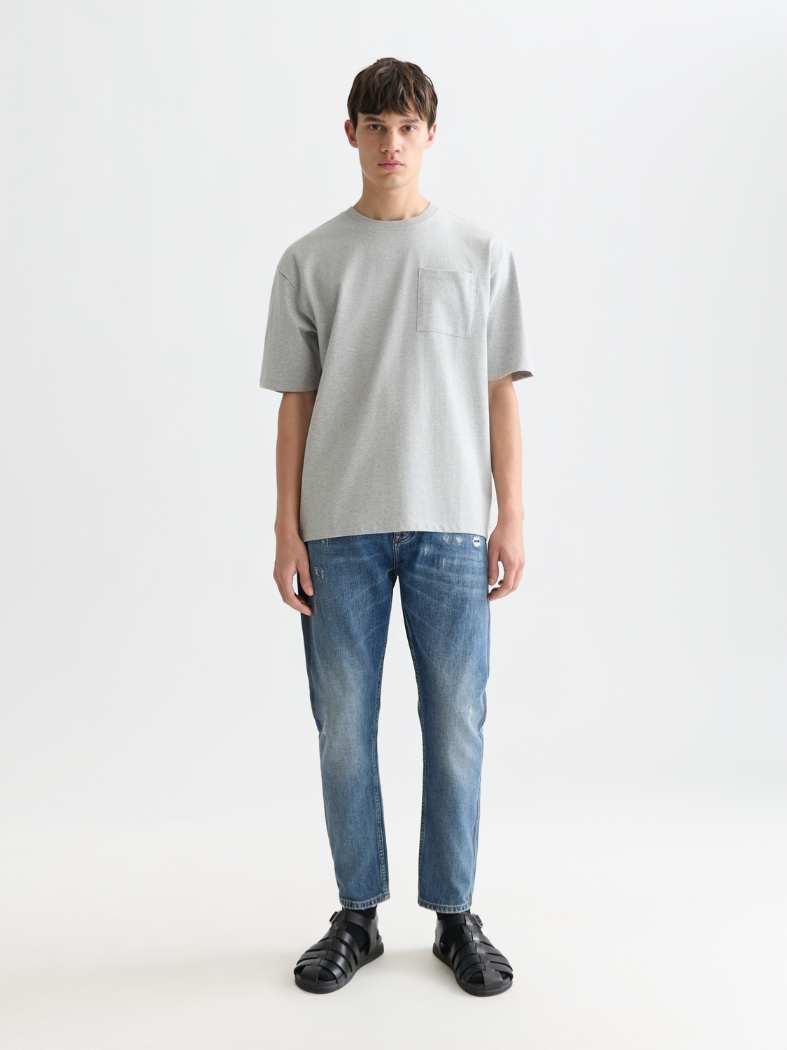 Seasonal Core 3 Crosses Chest Pocket Loosefit Tshirt