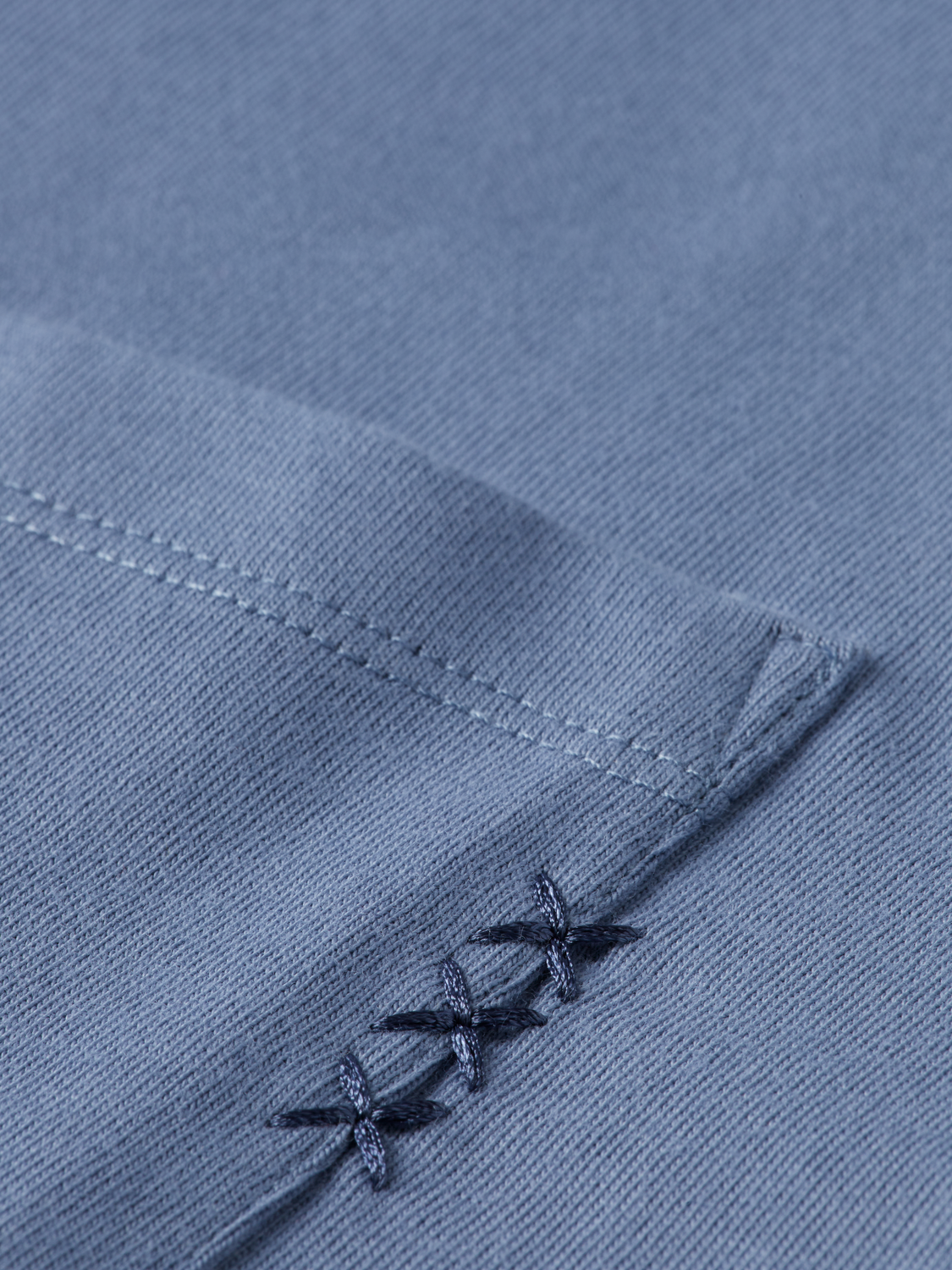 Seasonal Core 3 Crosses Chest Pocket Loosefit Tshirt