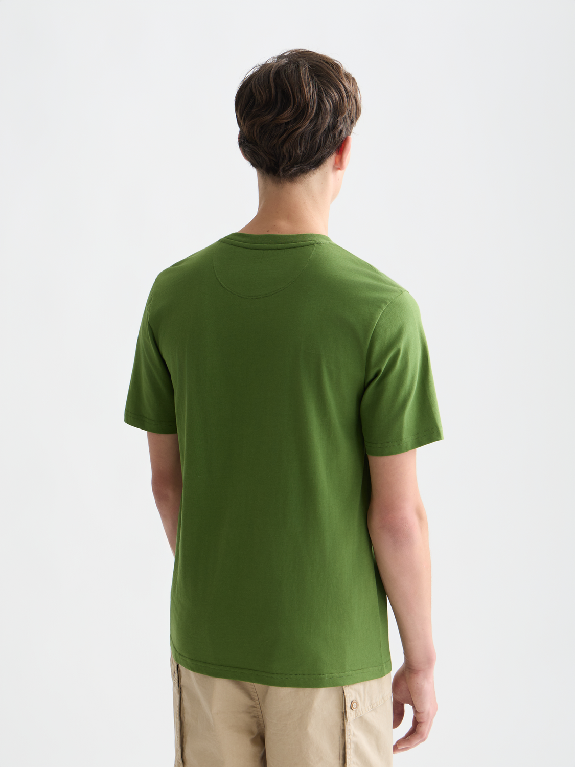 T-shirt coupe droite à logo poitrine, collection saisonnière