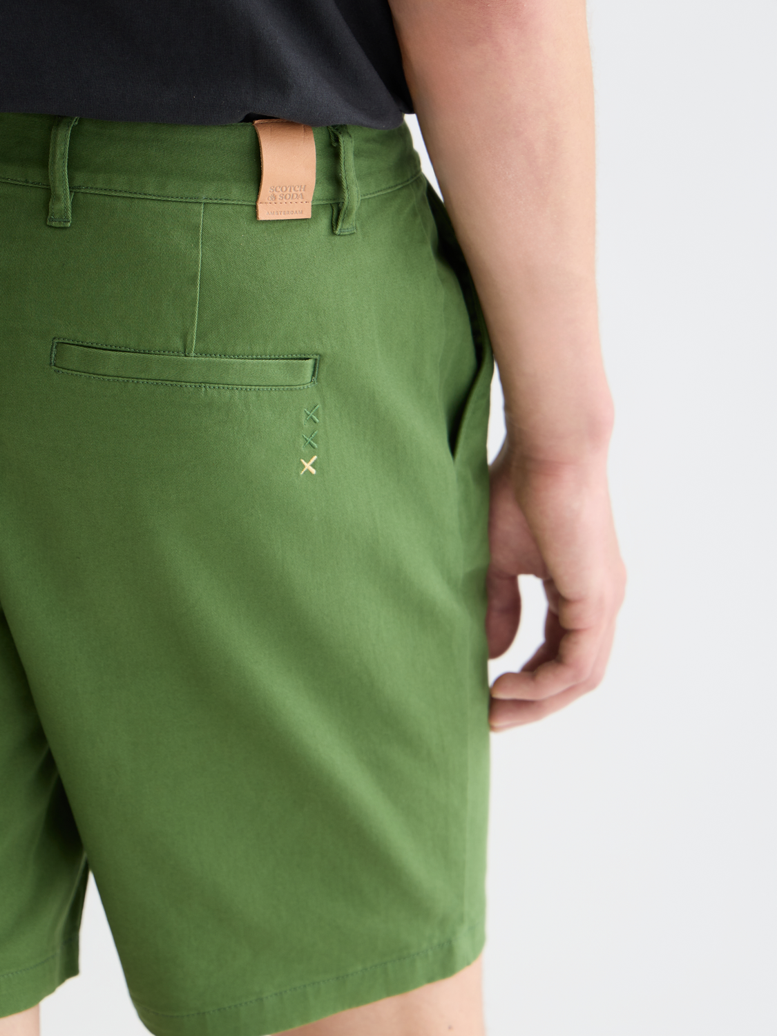 Seasonal Core Stuart Cotton Twill Regular-Fit Shorts
