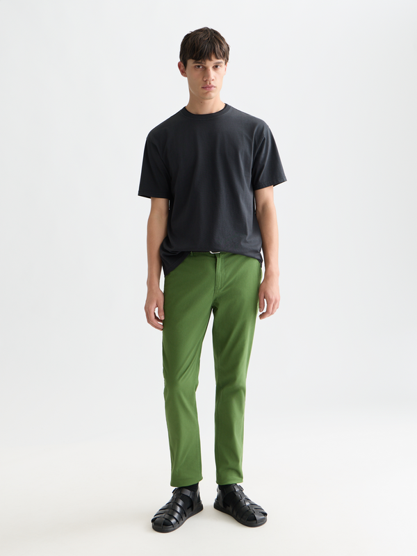 Seasonal Essentials —  Stuart Cottonblend Twill Chino