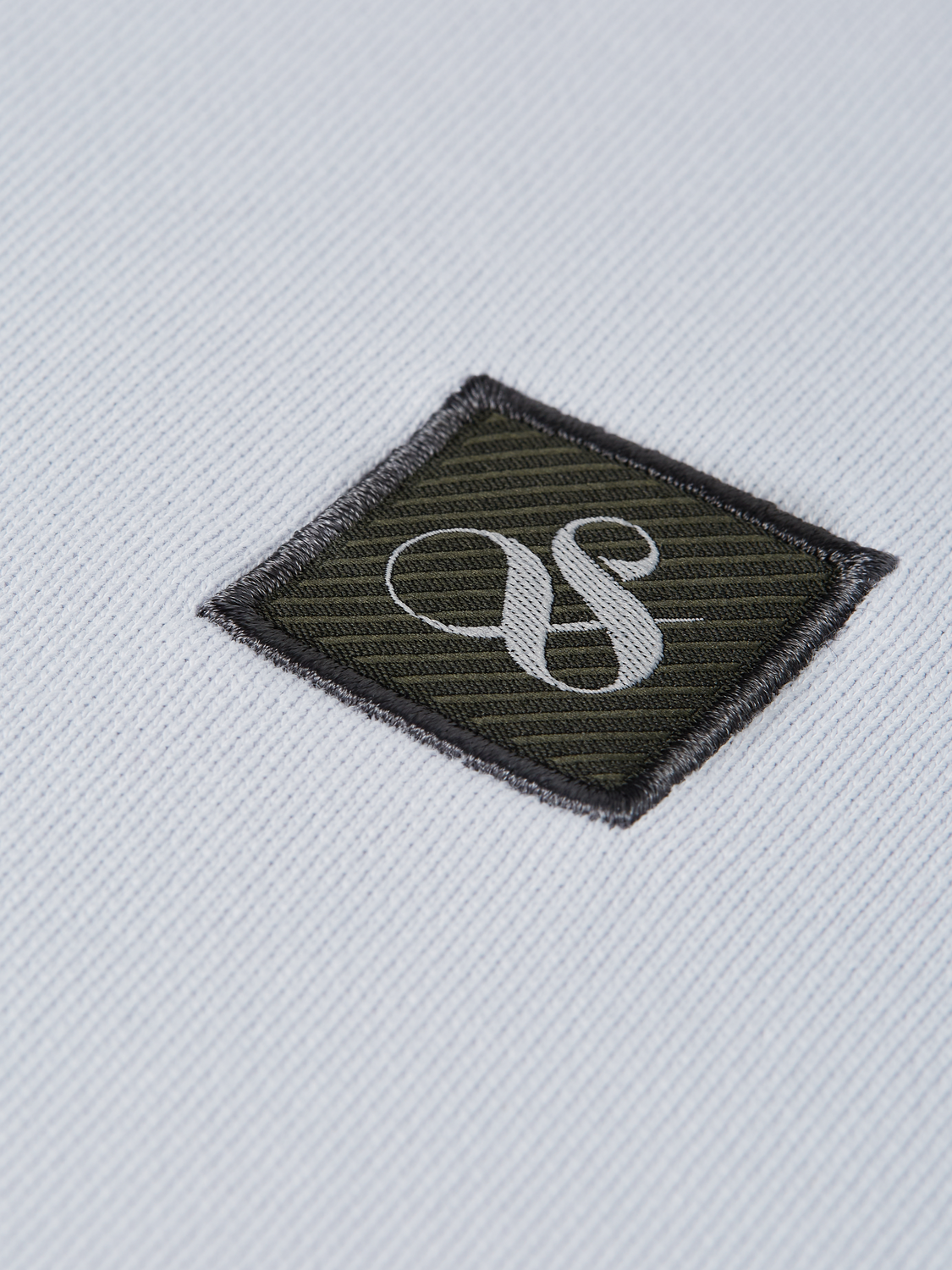 Seasonal Core Logo Badge Regularfit Sweatshirt