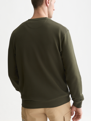 Seasonal Essentials —  Logo Badge Regularfit Sweatshirt