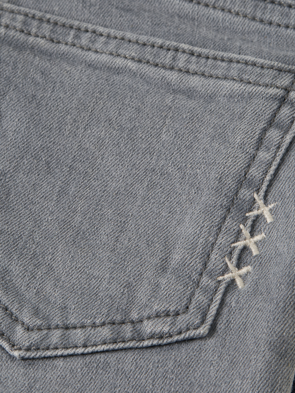 The Charm  Dreamveil Grey
