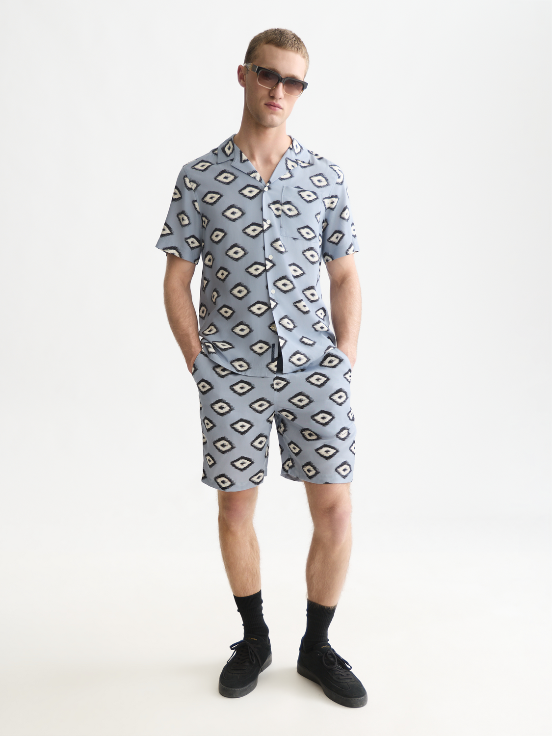 Viscose Printed Short Sleeved Regular-Fit Shirt