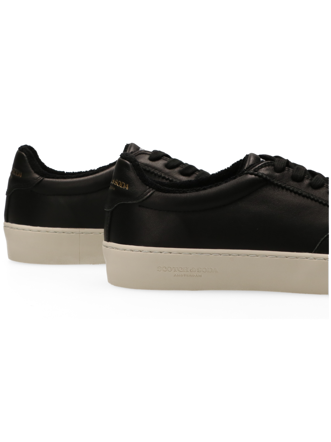 Plakka Leather Sneakers