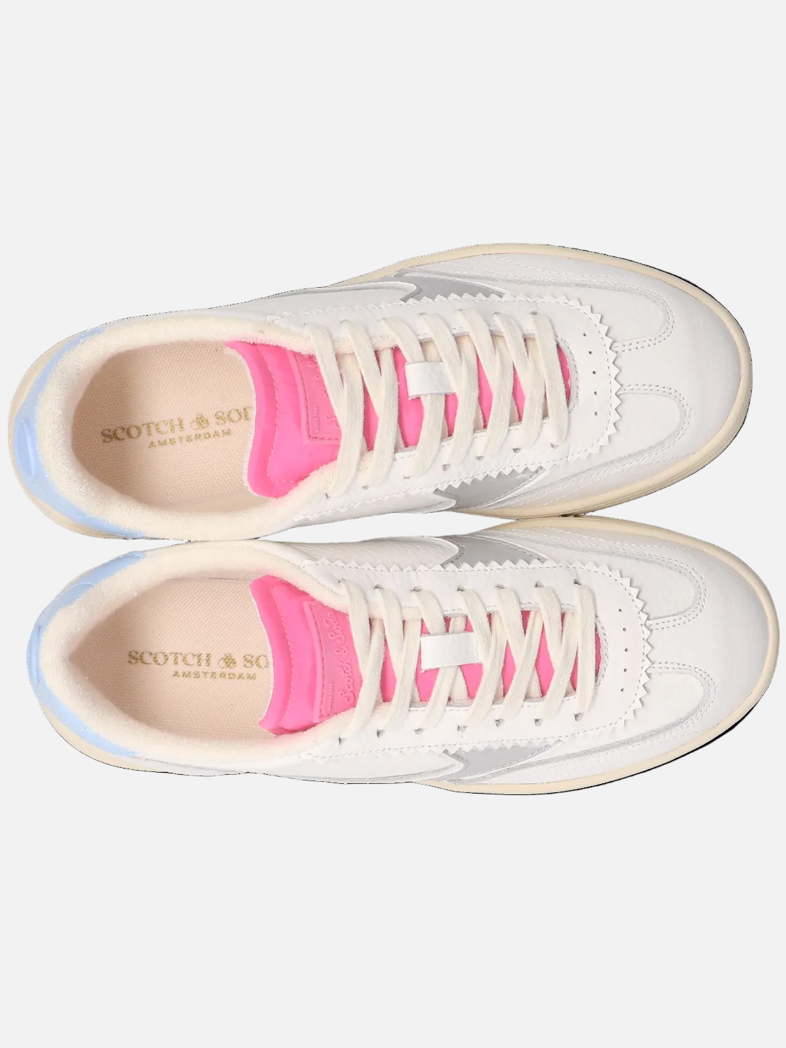 Nixie Sneakers