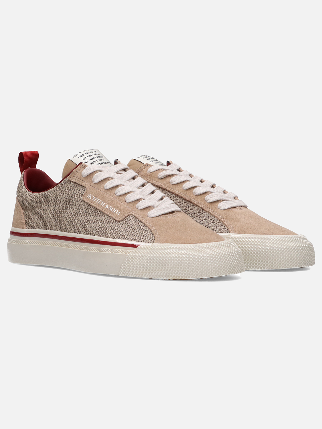 Wagger Sneakers
