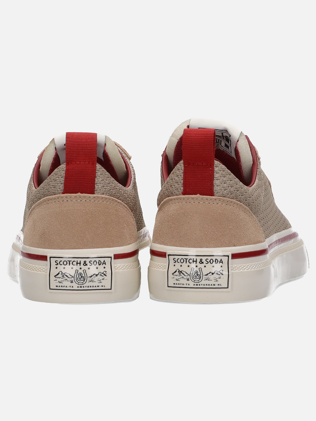 Wagger Sneakers