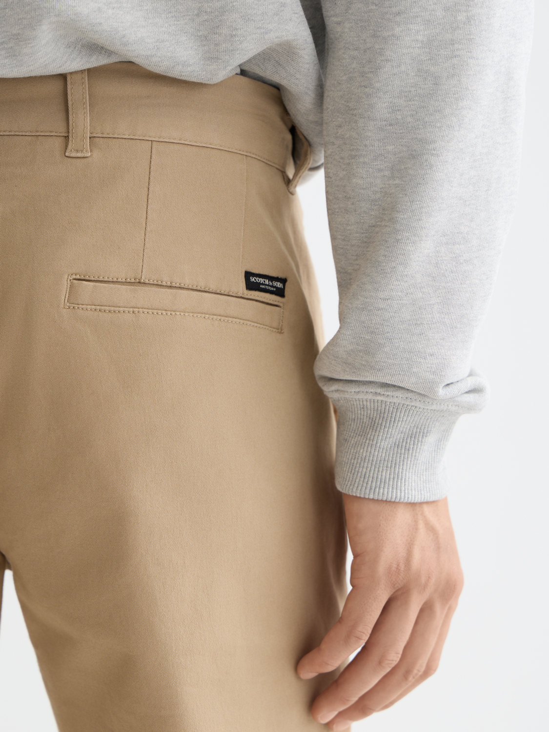 Essentials — Mott Cotton-Blend Chino