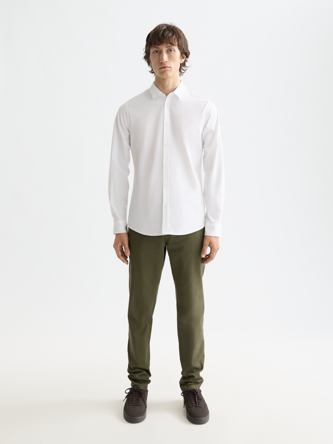 Essentials — Poplin Solid Shirt