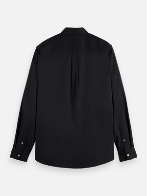 Essentials — Oxford Solid Shirt