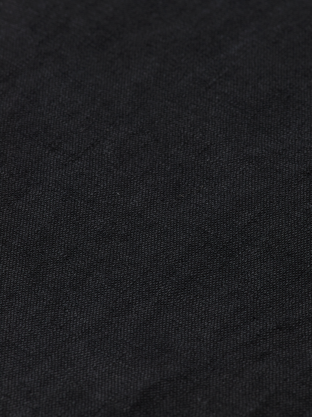 Essentials — Linen Long Sleeve Button-Down Shirt