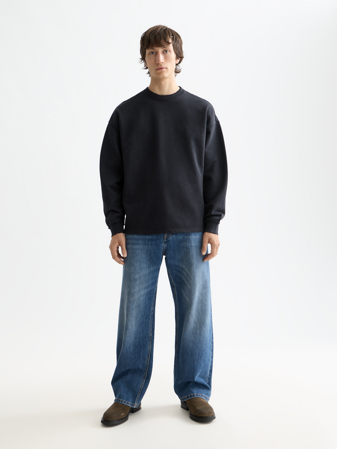 Essentials — Sweatshirt