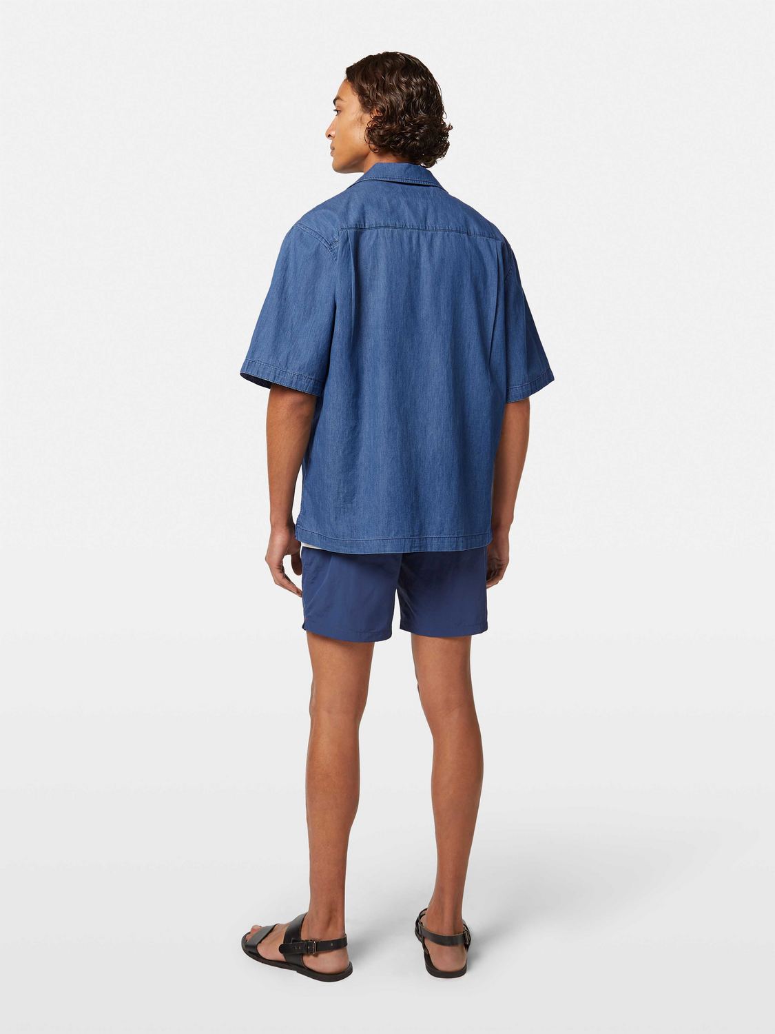 Relaxed-Fit Lightweight Denim Short Sleeve Shirt