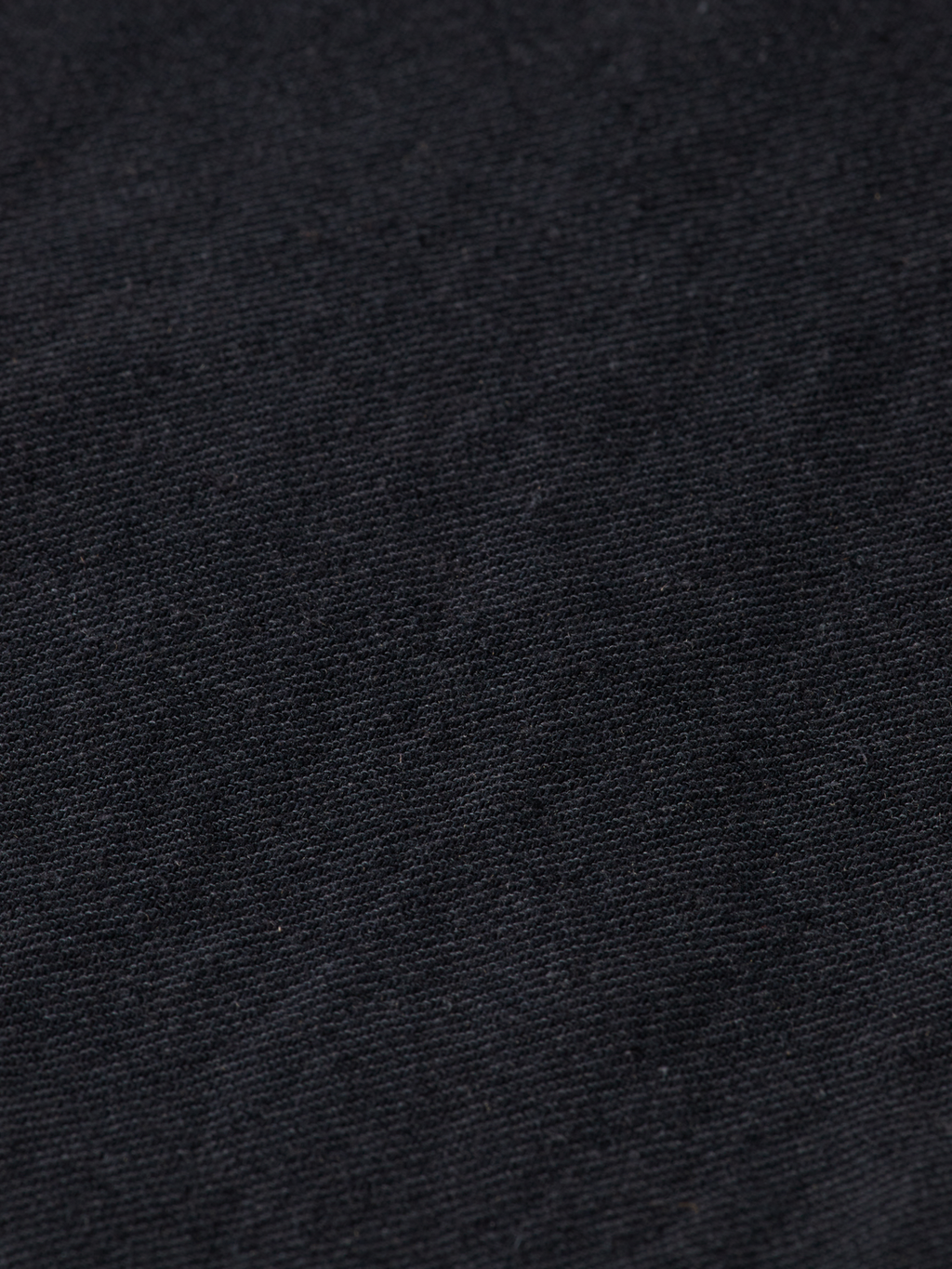 Essentials — Fave - Cotton-Linen Twill Bermuda Short