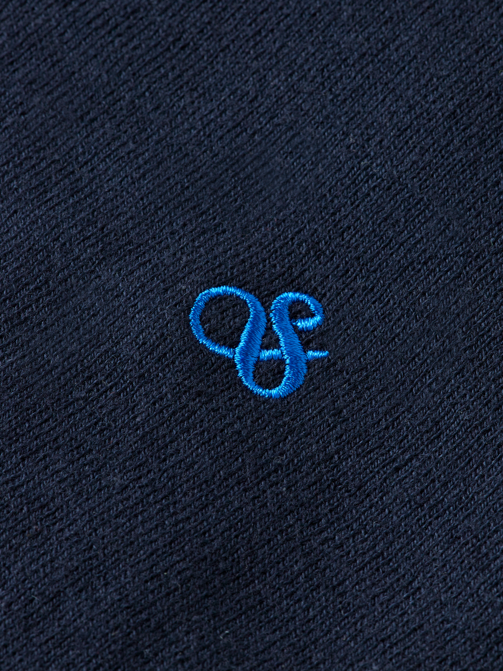 Core - Pull coupe droite avec logo