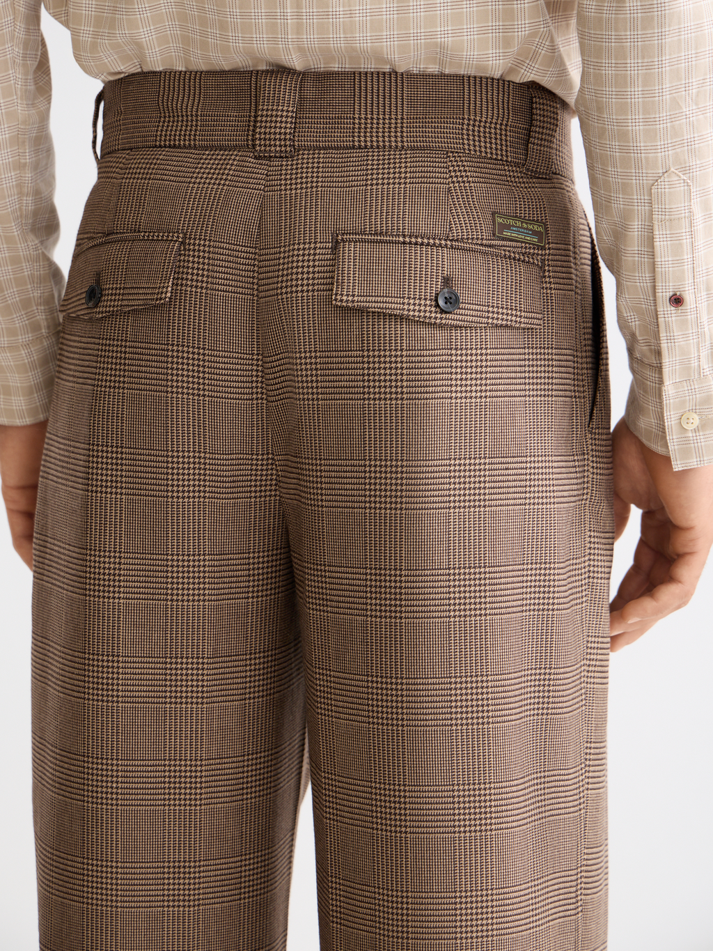 Checkered Wool-Blend Pleated Baggy Fit Chino