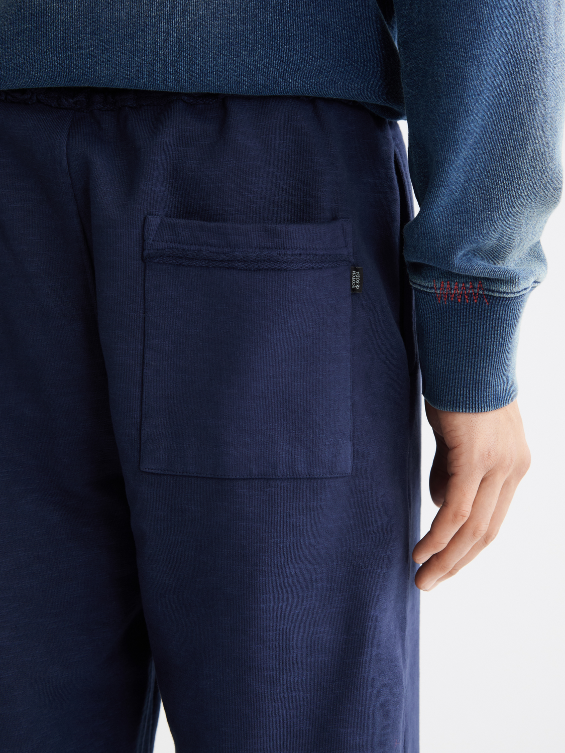 Seasonal Core -  3 Crosses Garment Dye Sweatpants