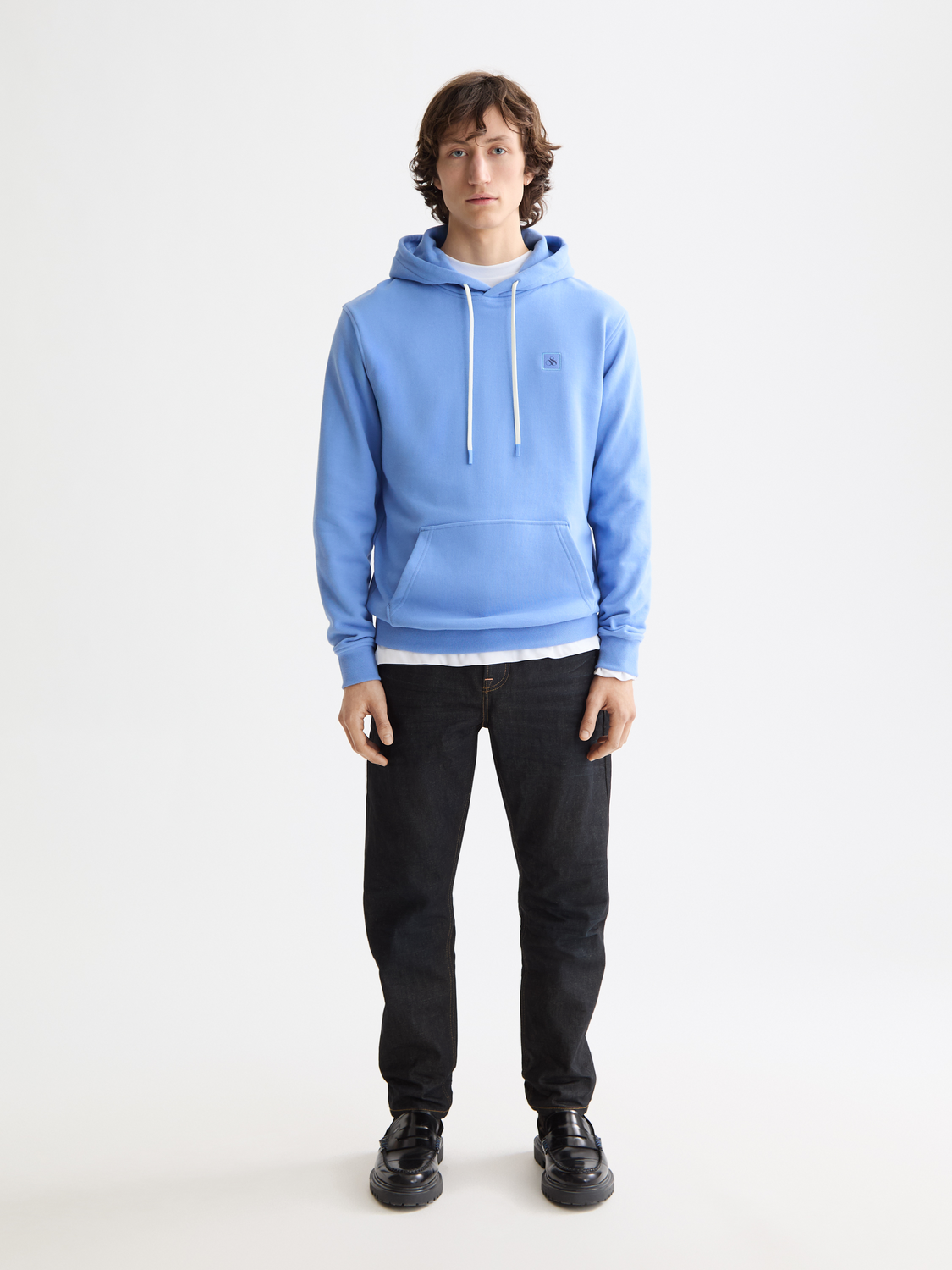 Seasonal Core - Regular-Fit Logo Badge Hoodie