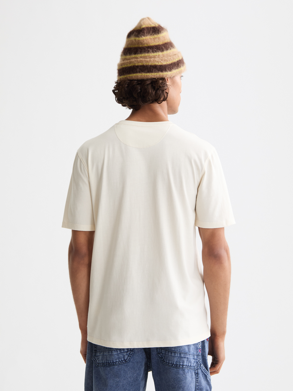 Seasonal Core - Regular-Fit Logo T-Shirt