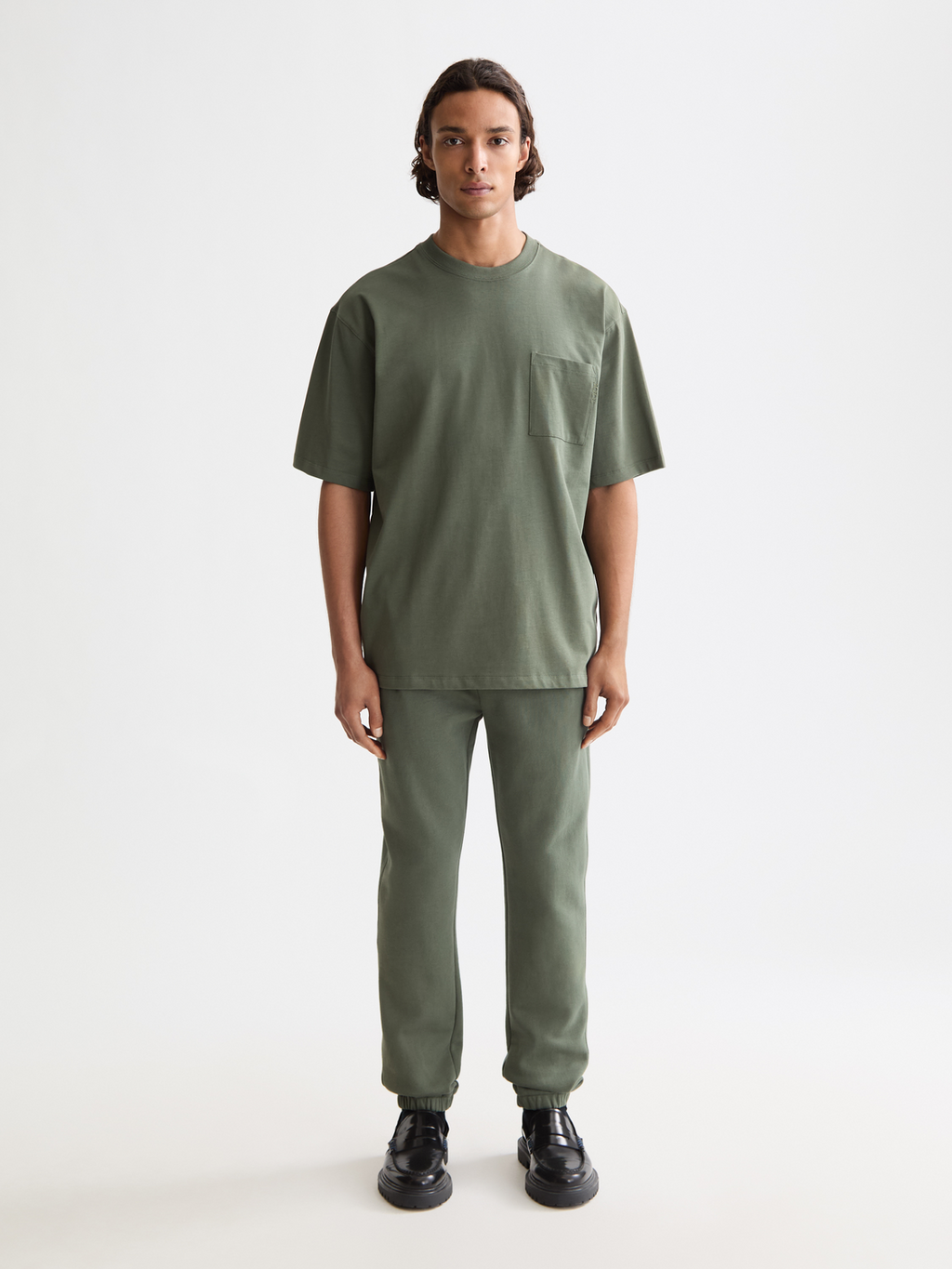 Seasonal Core - Loose-Fit 3 Crosses Pocket T-Shirt