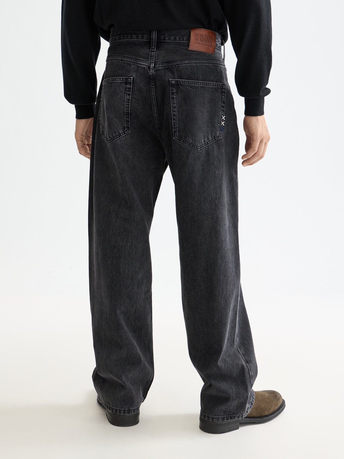 Core The Pitch Loose Fit Jeans — Black Buzz