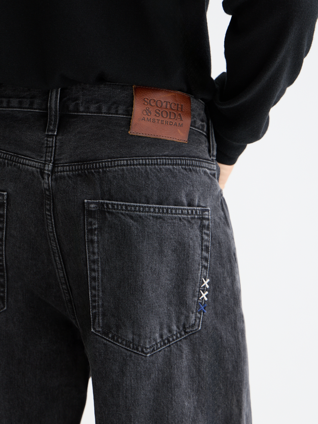 Core The Pitch Loose Fit Jeans — Black Buzz