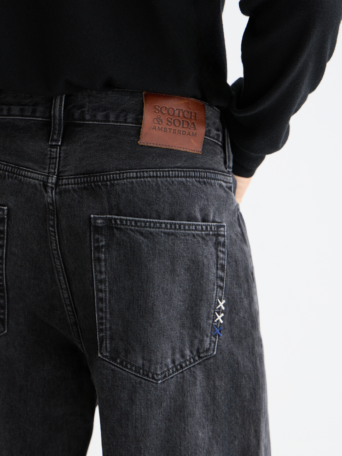 Core The Pitch Loose Fit Jeans — Black Buzz